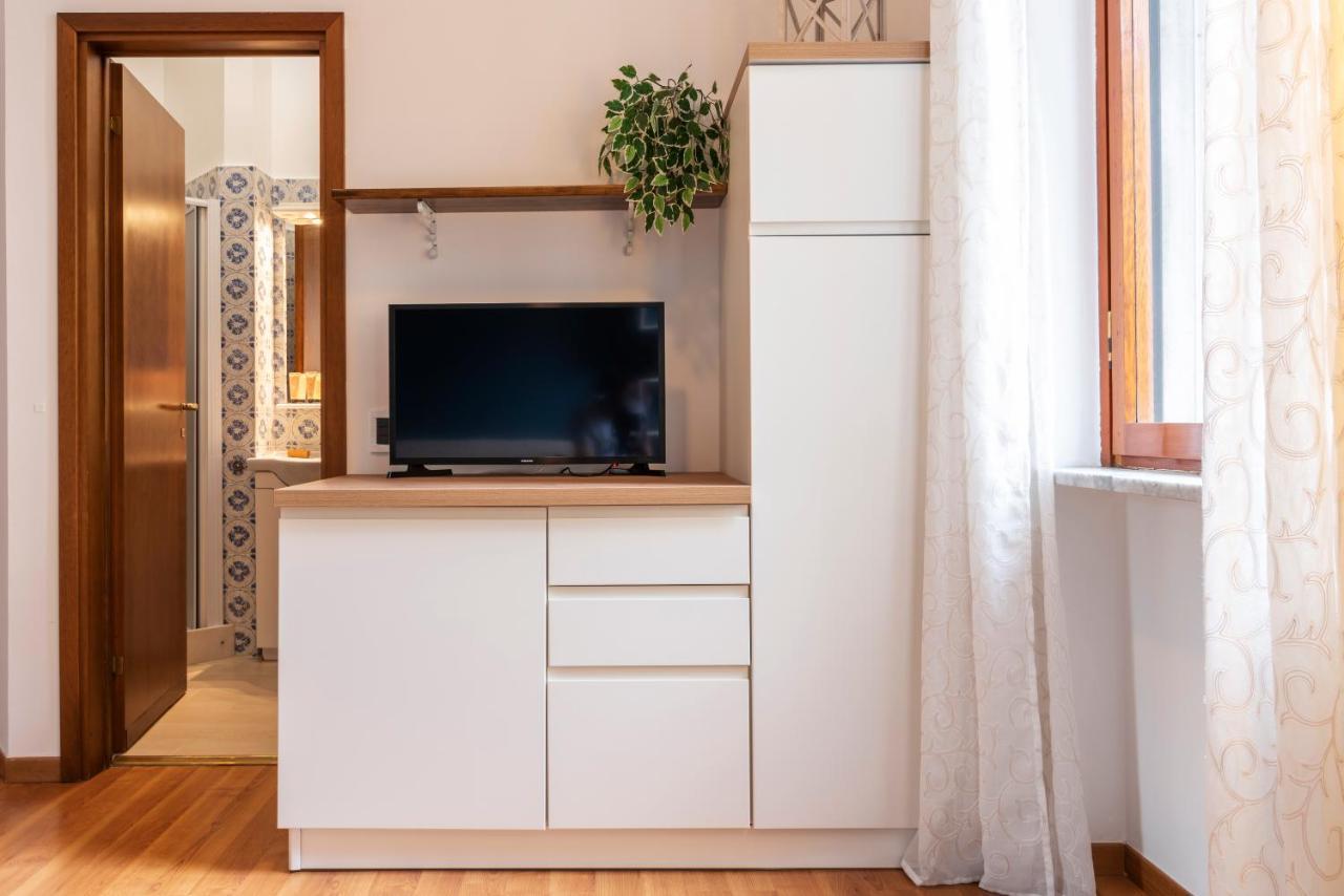 Casa Blu Flexyrent Apartment Wifi - No Ac Milano Eksteriør bilde